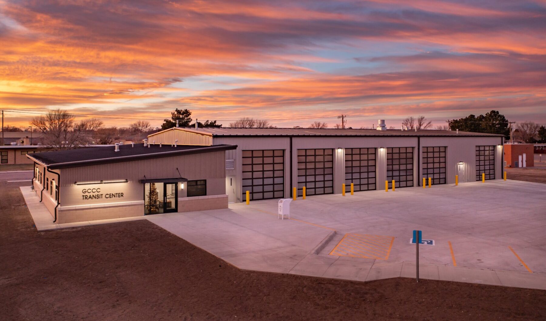 20221205 Exterior-5